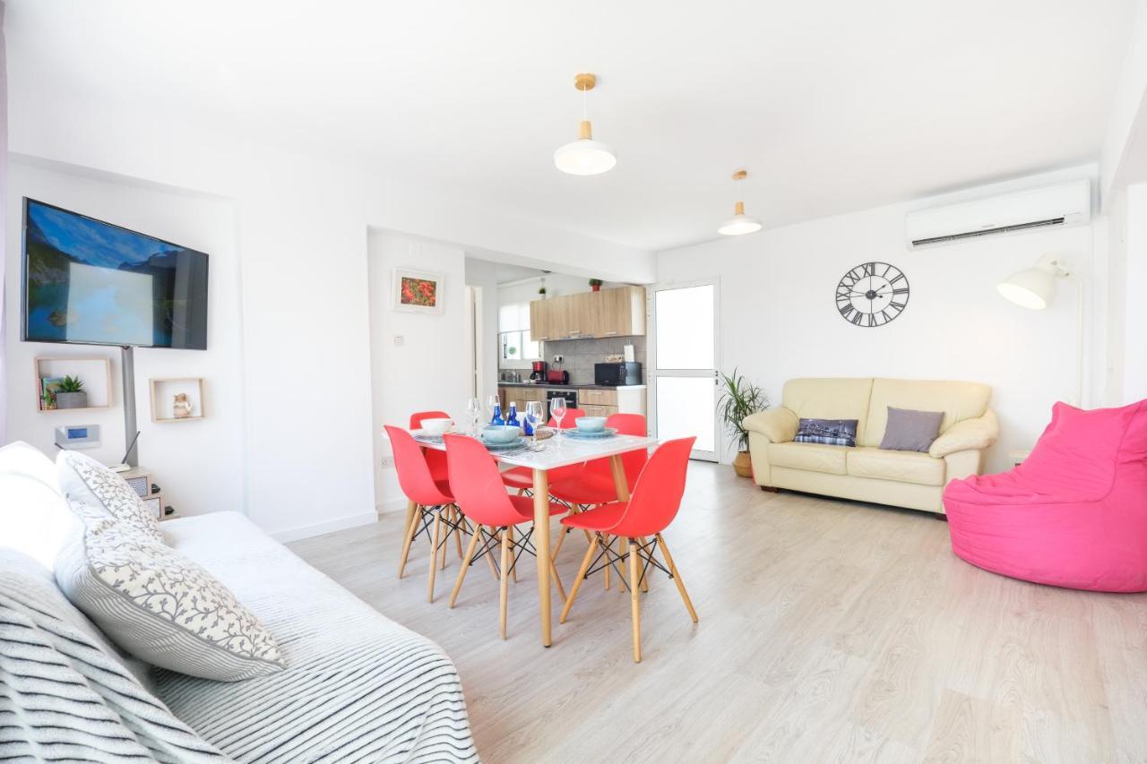 Seaview 3 Bedroom Kings Road Penthouse Paphos Eksteriør billede