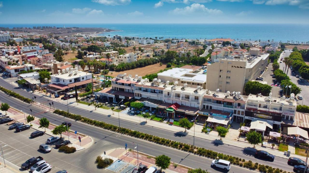 Seaview 3 Bedroom Kings Road Penthouse Paphos Eksteriør billede