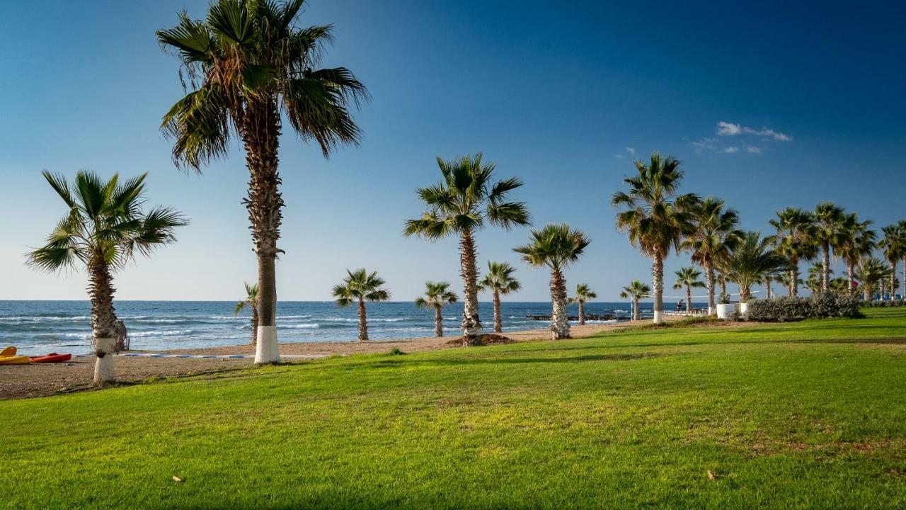 Seaview 3 Bedroom Kings Road Penthouse Paphos Eksteriør billede